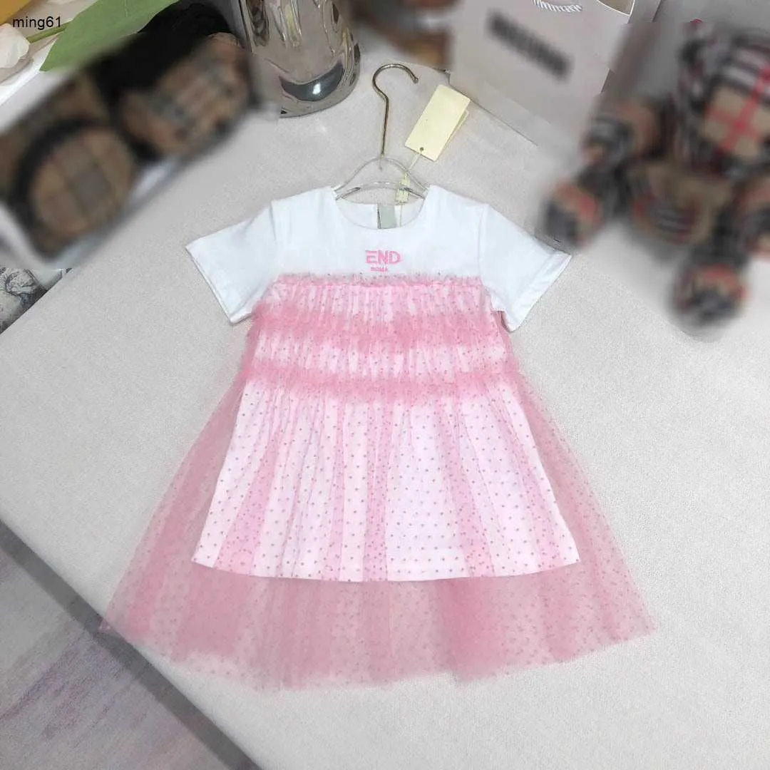 Brand Baby Spirt Pink koronkowy projekt księżniczki Rozmiar 90-160 cm Designer Designer Ubranie Summer Haftowe logo dziewczyny