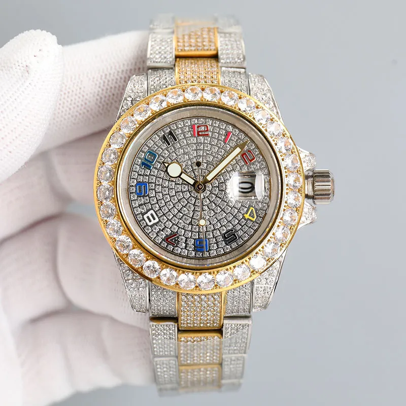 Diamond Mens Watch 42 mm Mouvement mécanique automatique Montres Sapphire imperméable Femmes de bracelet Montre de Luxe