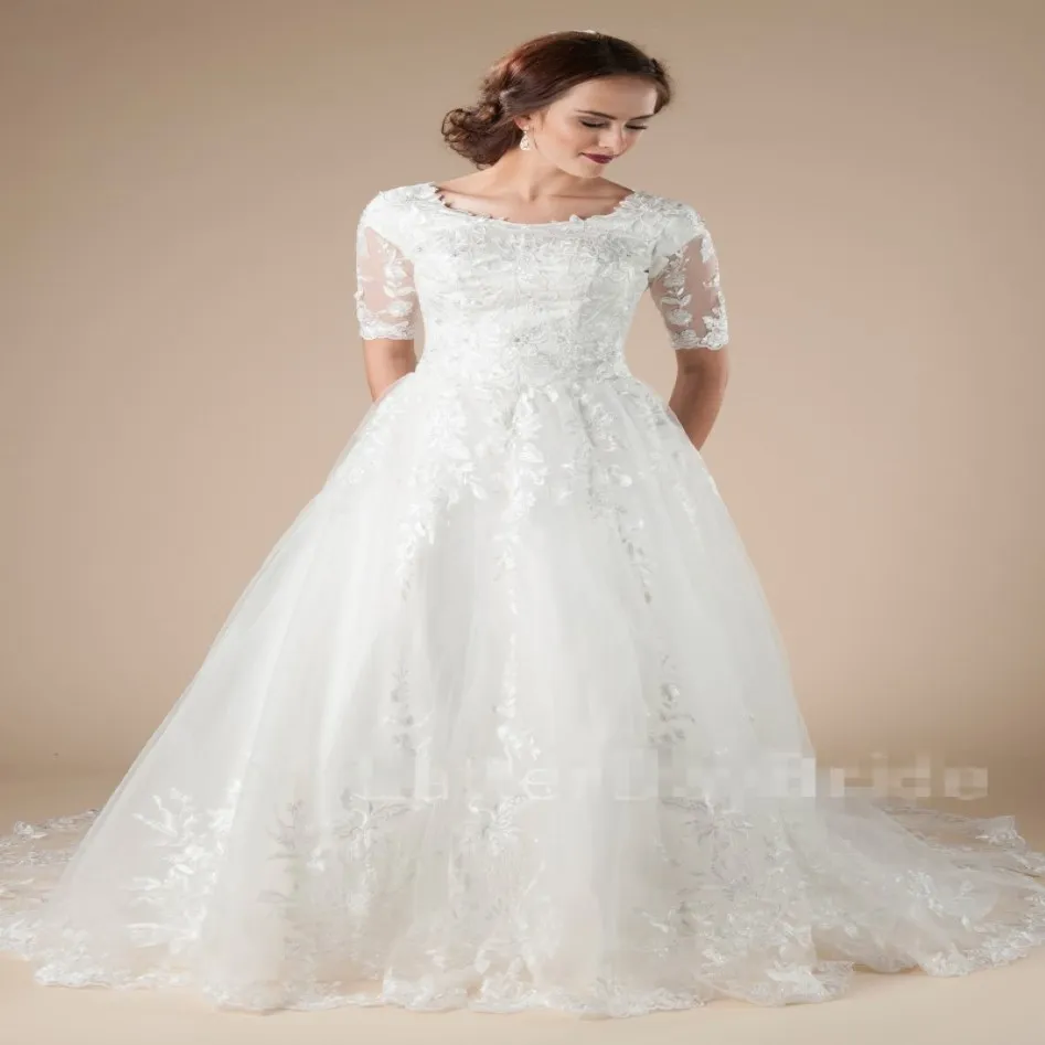 Nuovi abiti da sposa modesti in tulle in pizzo lunghi con mezze maniche Country Western Corset Back A-Line Abiti da sposa LDS formali su misura 252J