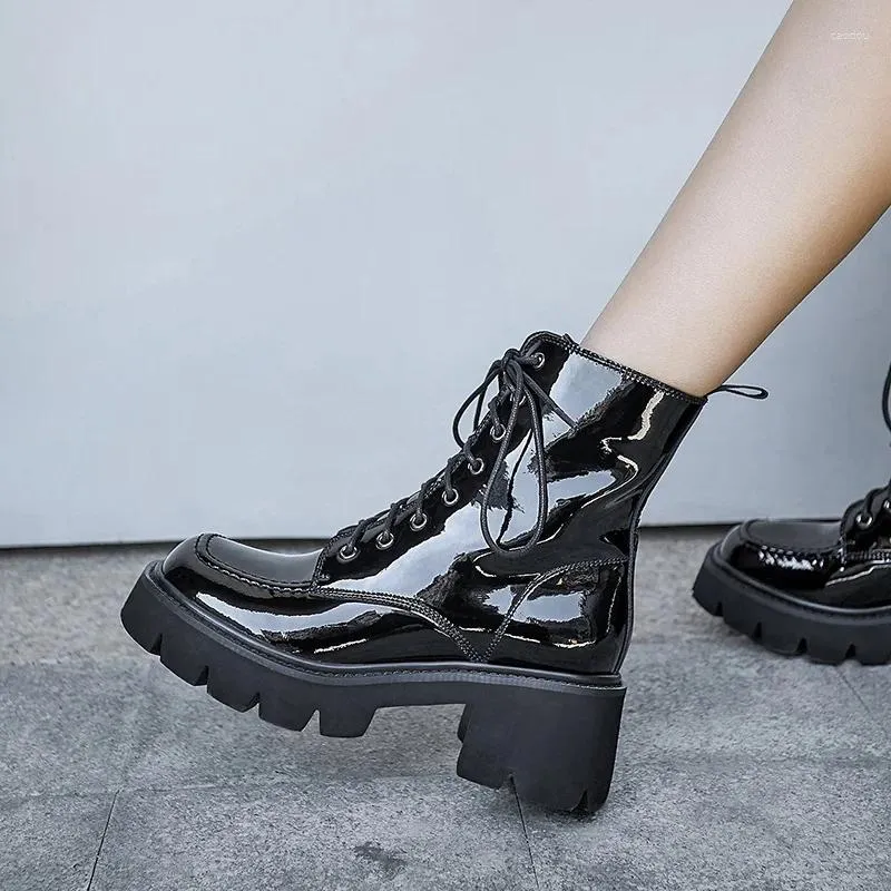 Botlar Mezereon Çapraz Bağlı Ayak Bileği Kalın Alt Alt Tahıl Deri Platform Ayakkabı Yuvarlak Ayak Parmeri Kadınlar Yüksek Topuk 6 Cm