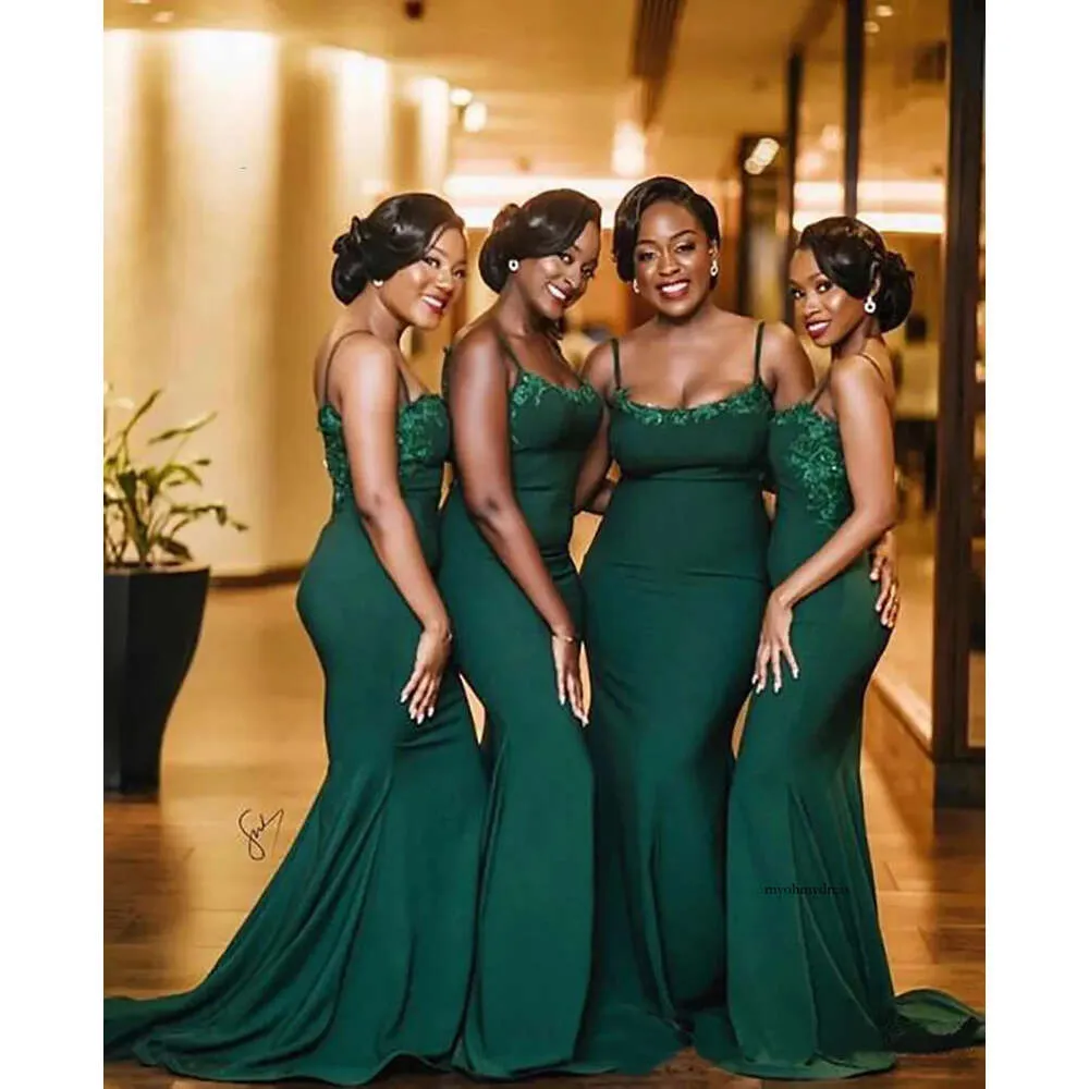 2021 Emerald Green African mermaid Dresses sweep train lace appliques Spandex Wedding Guest Dress Modest Bridesmaid Prom Gown 0509