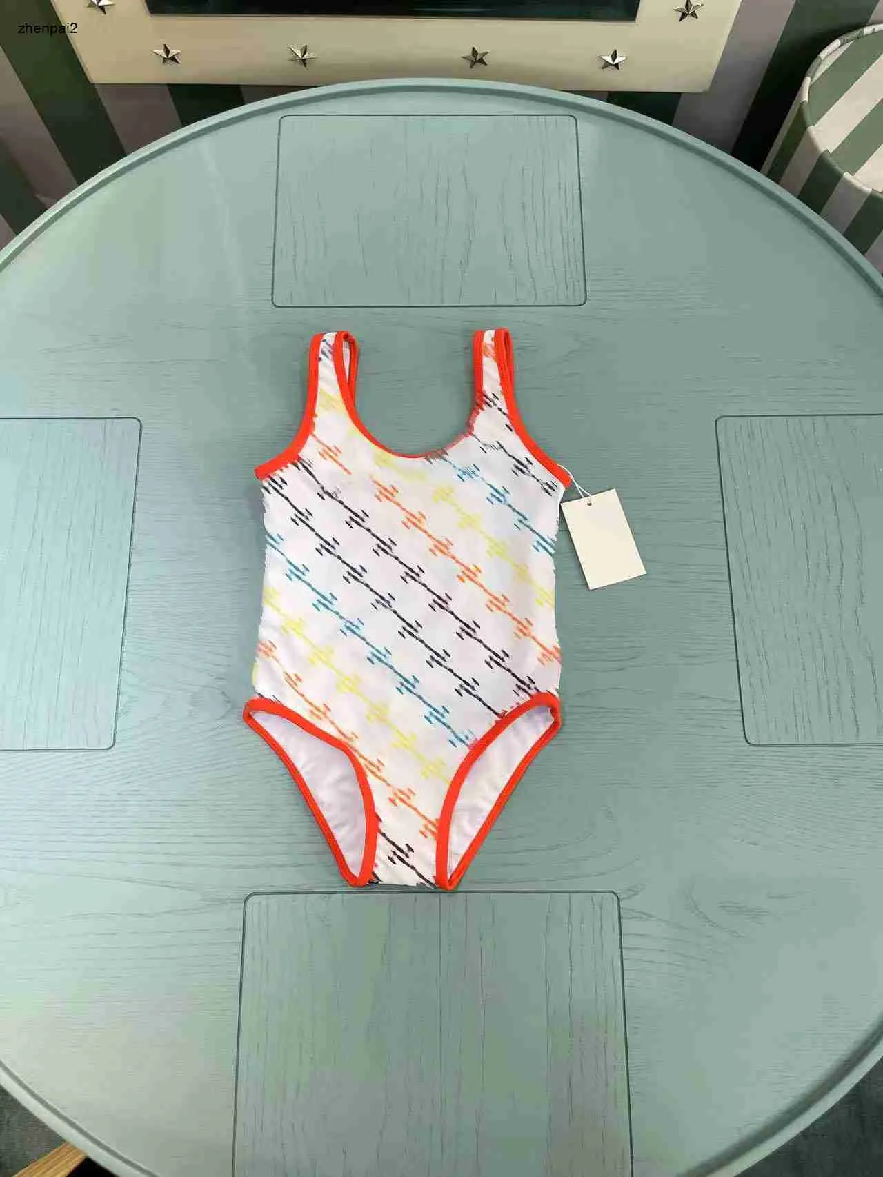 Luxo Crianças de luxo Pieces Swimsuit Rainbow Logo impressão feminino Tamanho de banho de banho 80-150 cm Criança de biquínis de praia