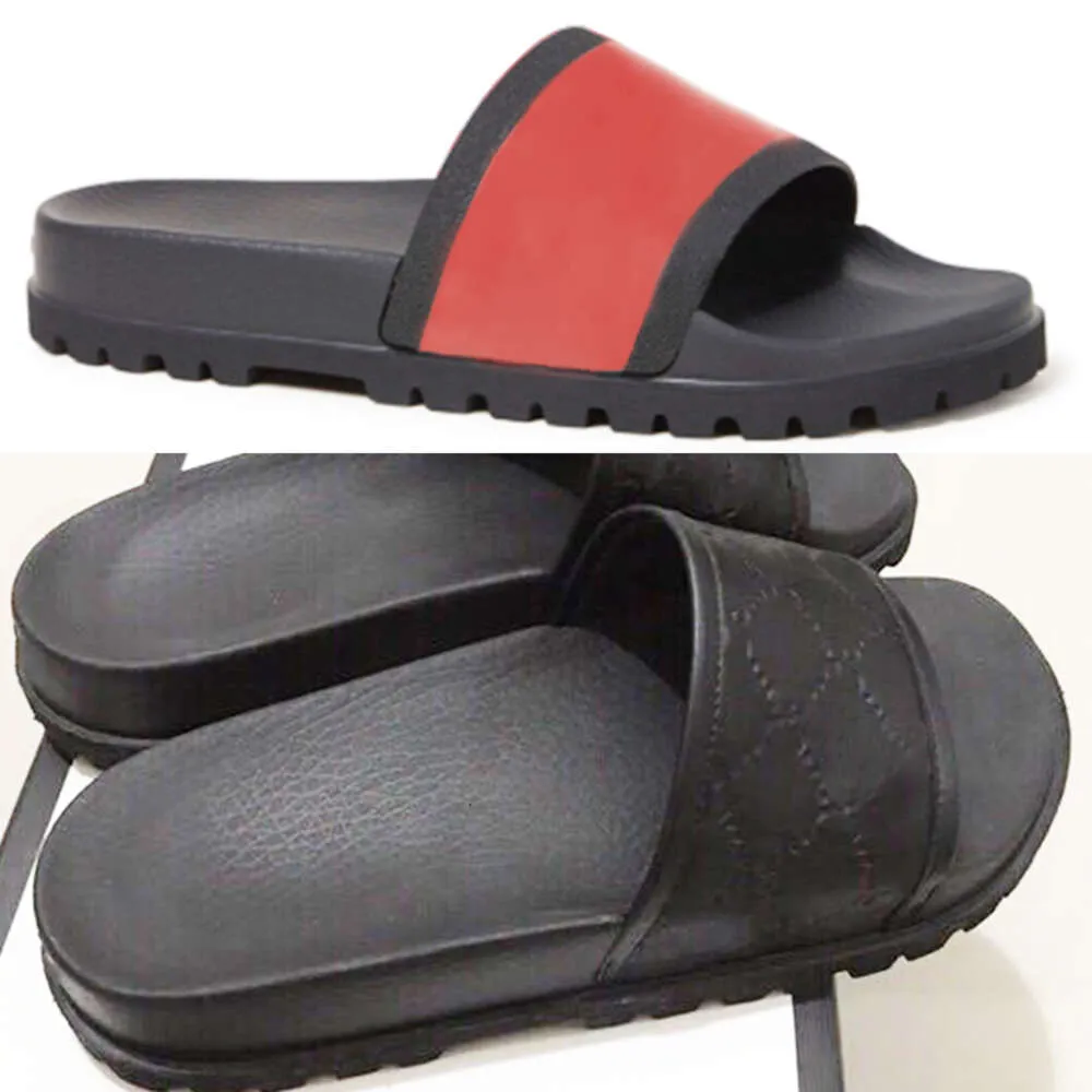 Donne Slides Fashion Bianco di gomma Slitta bianca Black Wide Flat on Sandals Summer Beach Sottili Flip Flip Outdoor Flop EU35-46 con scatola NO010