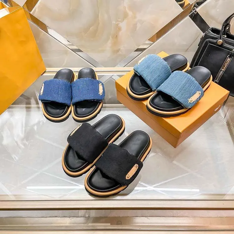 Mens designer slippers cheap clearance