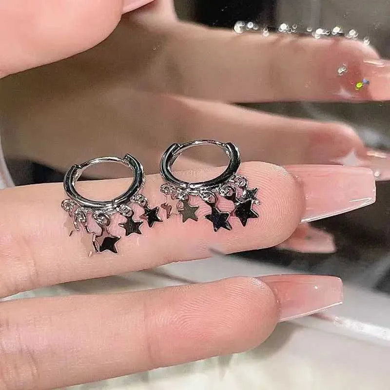 Stud Koreaner kleiner Star Hoop Ohrringe süße silberne Farbe Quasten Geometrische Ohrring Mode Punkschmuck Geschenke