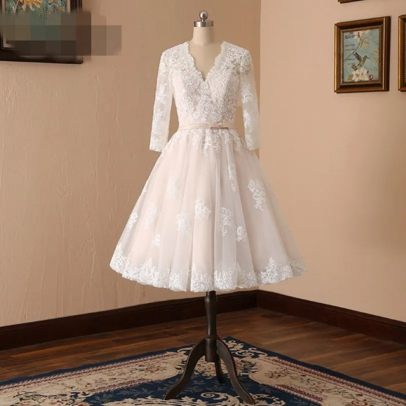 1950er Jahre Vintage Robe de Mariee Tulle Lace Champagner Kurzes Hochzeitskleid mit 3 4 Ärmeln Tee Länge Plus Größe V Halsbraut Kleid Custom Mad 259f