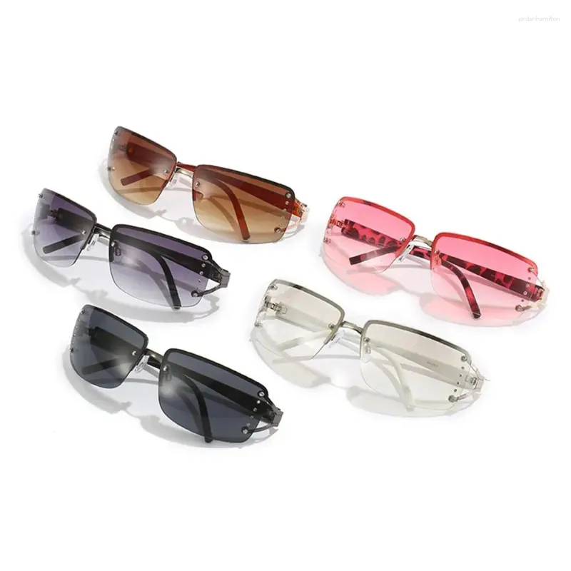 Eyewear extérieure UV400 Femmes futuristes hommes verres de soleil y2k lunettes de soleil pour envelopper le rectangle