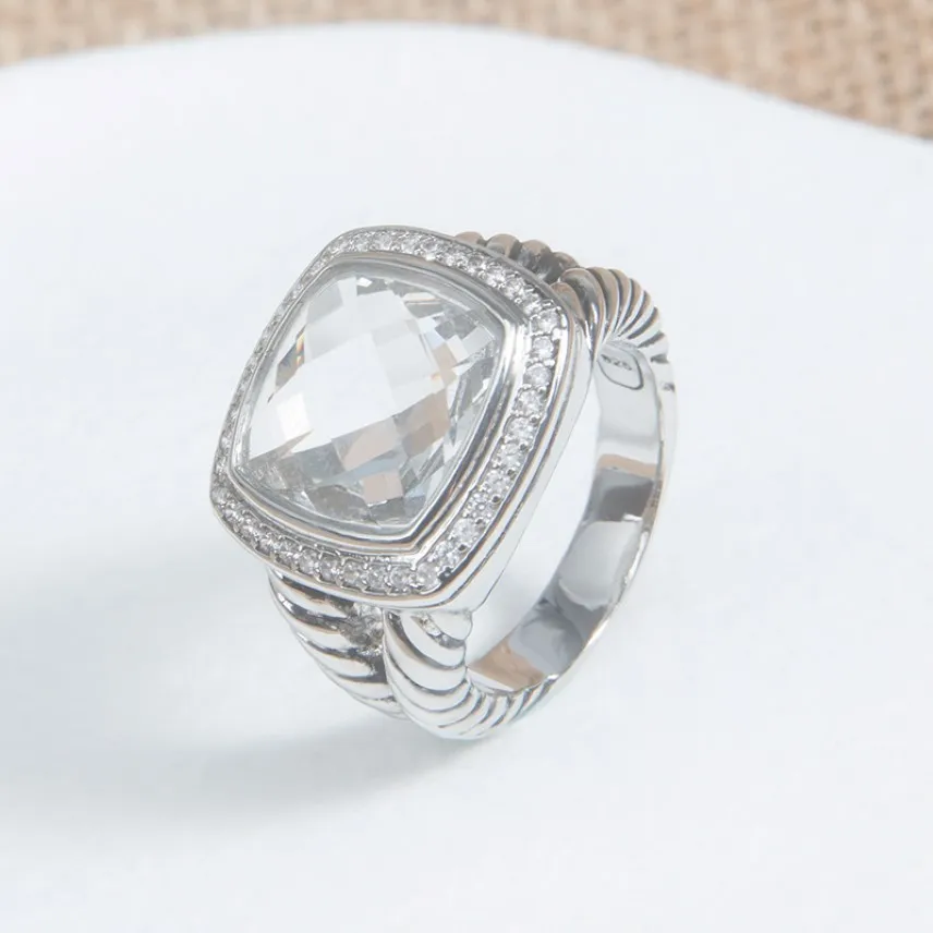 Classic Twist Ring for Women Inlaid White Crystal Color Zircon Fashion Hip Hop smycken Tillbehör Banquet Party Gift 232U