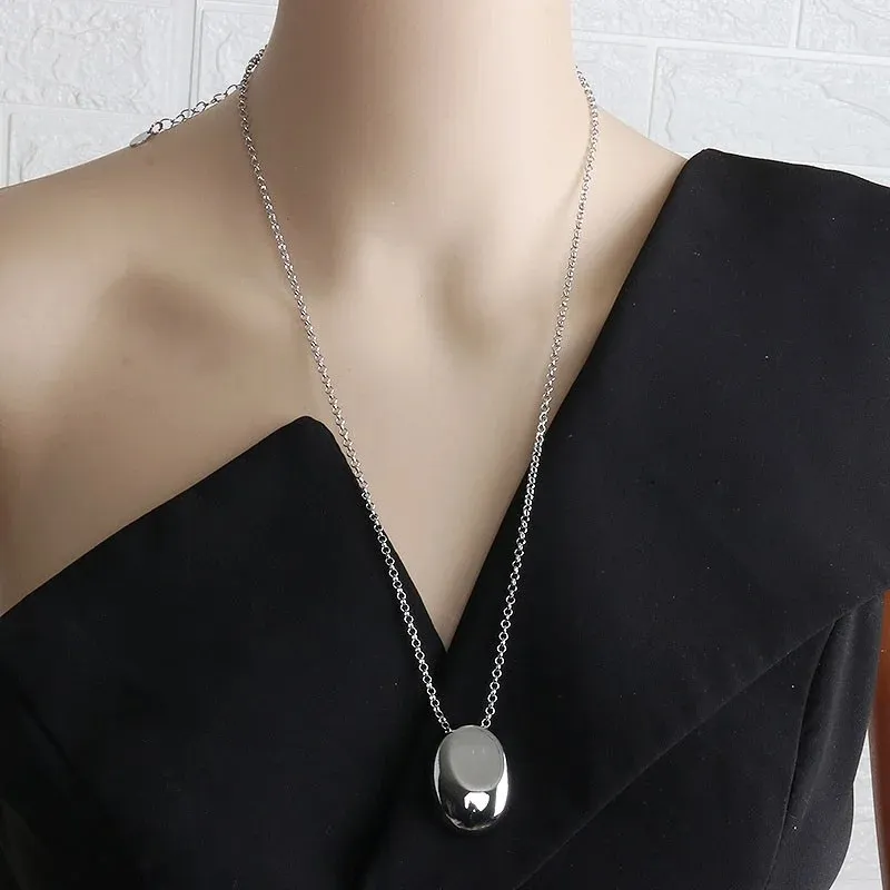 Mode smycken populär stil ett lager chian slät oval metallhänge halsband för kvinnor tjej gåva heta försäljning tillbehör