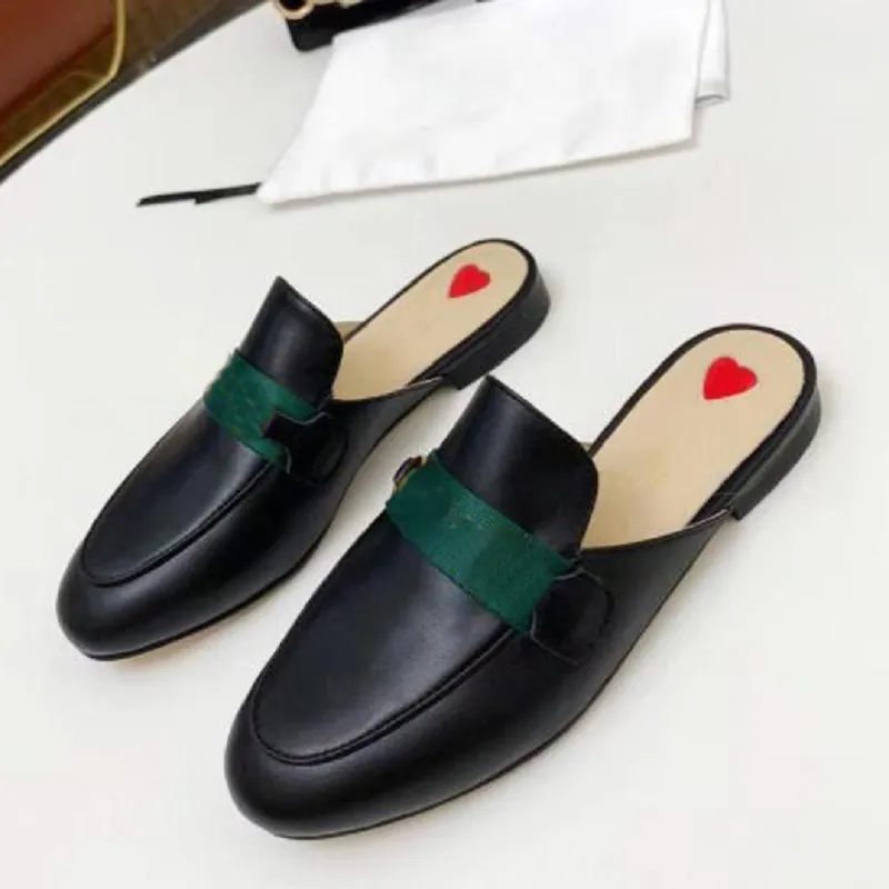 Med boxdesigner mules loafers klädskor tofflor läder sandaler casual skor kedja sko kvinnor hästbit halv drag prinsetown metall cowhide toffel 35-41