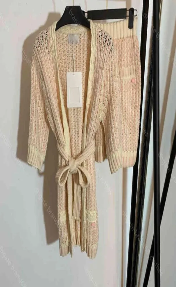 Nieuwste ontwerp dames rok trui haakhaak mujer wollen gebreide jas jurk tweedelige pak riem korset logo knop 5a kwaliteit vrouwelijke appa4638652