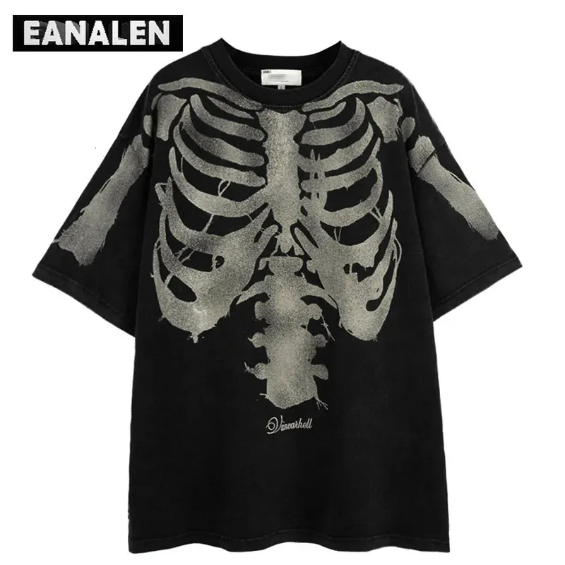 T-shirt graphique rétro Skull pour hommes Vêtements de rue surdimensionnés Style Boyfriend