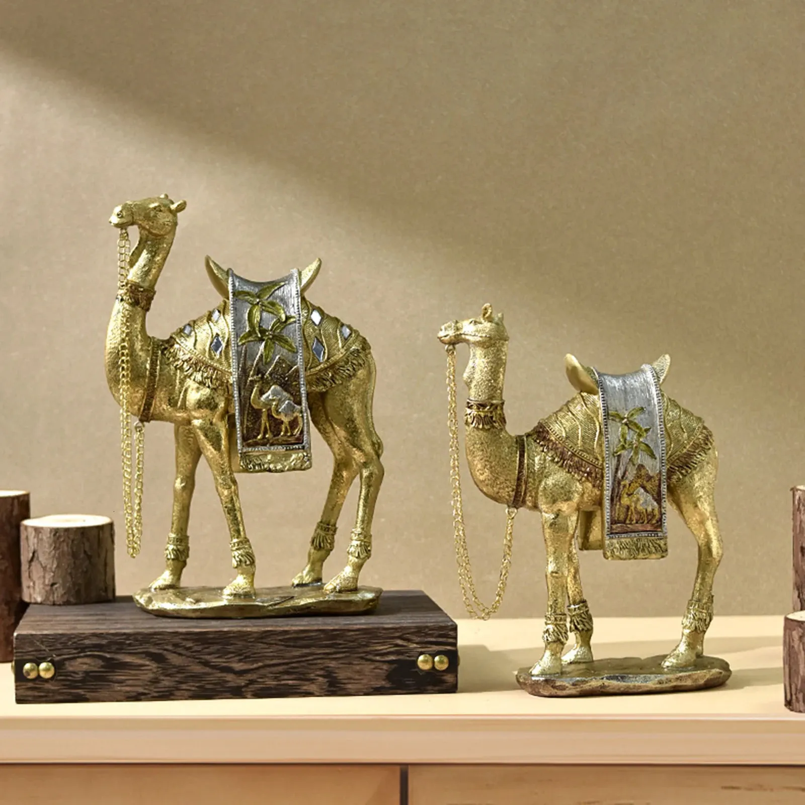 Camel Figurine Collection Resin Ornement de bureau pour armoire de bureau décoration intérieure Cadeau de créneaux de ménage moderne 240427