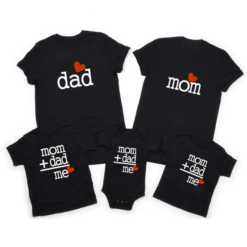 Matching Shirts Family Photo For Mom Dad And Son T Shirt And Matchable Outfit For Father Daughter Baby Kids Style 240507 From Pong07 11.53 DHgate.Com