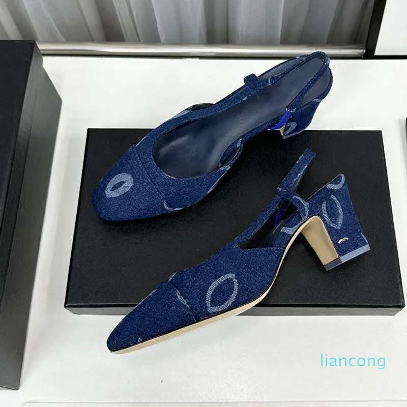 Chaussures habillées des femmes Slingbacks Slip sur les mocassins Chaussures de ballet avec arc Designer denim bleu noir épais talons bas talons carrés sandales dames middus chaussures filles diapositives