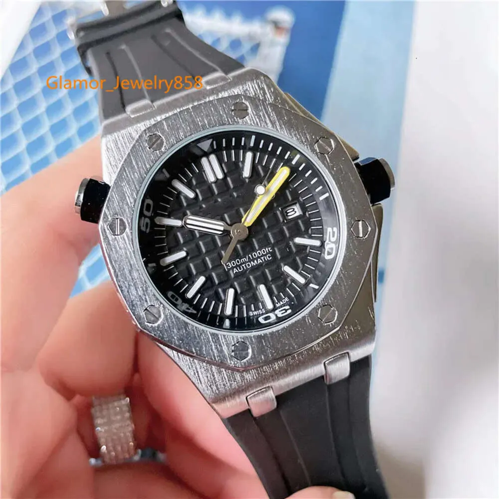 NY LA GM New Fashion Mens Automatic Quartz Movement Waterproof High Quality Wristwatch Hour Hand Display Rubber Strap Simple Popular Watch DBG