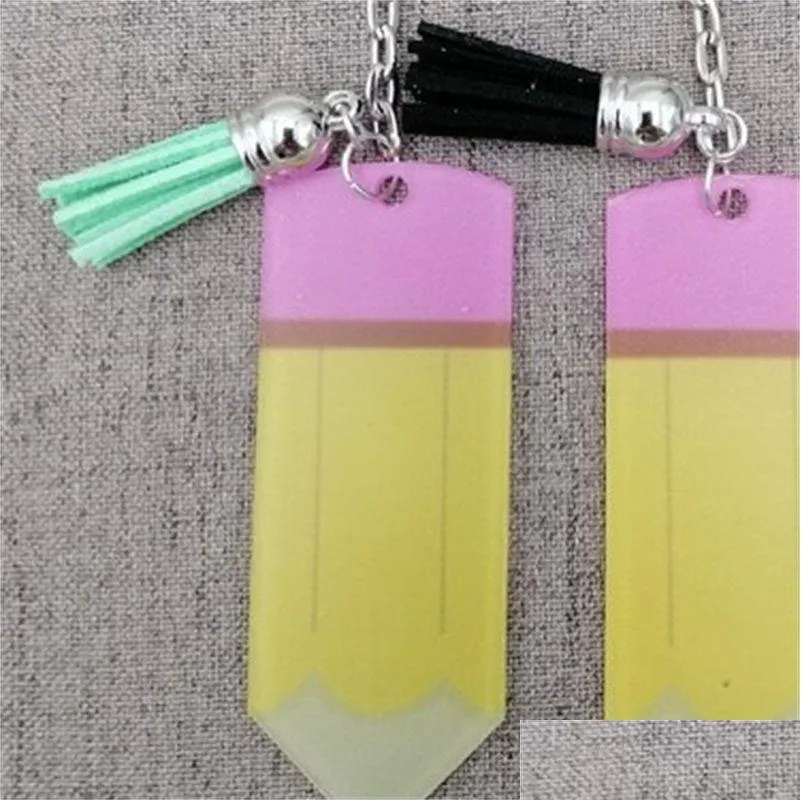 Accessoires de dessins animés Creative Teachers Day Keychain Fashion acrylique crayon slee charmes clés Personnalisez petit gland fest de la clés de pavage otfvt