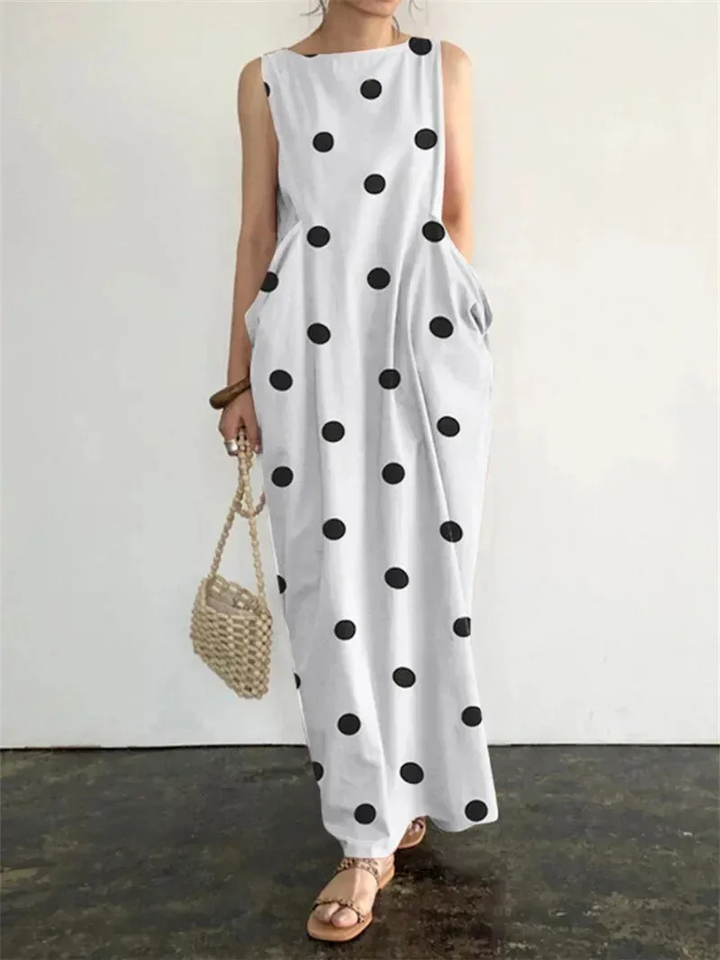 2024 Spring Bohemian Oversize Women Habille Long Polka Dot sans manches robes lâches femelles élégantes Casual Trendy Lady Vêtements 240426