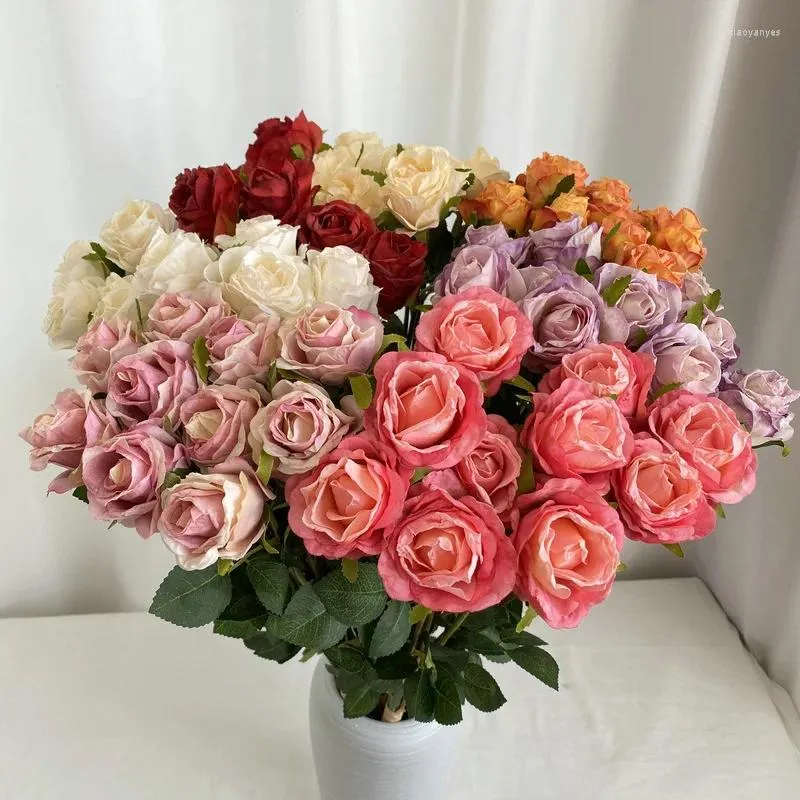 Fiori decorativi fiore artificiale seta rose bulgaro bouquet garden decorazione finta simulazione bouquet rosa rosa rossi e bianchi