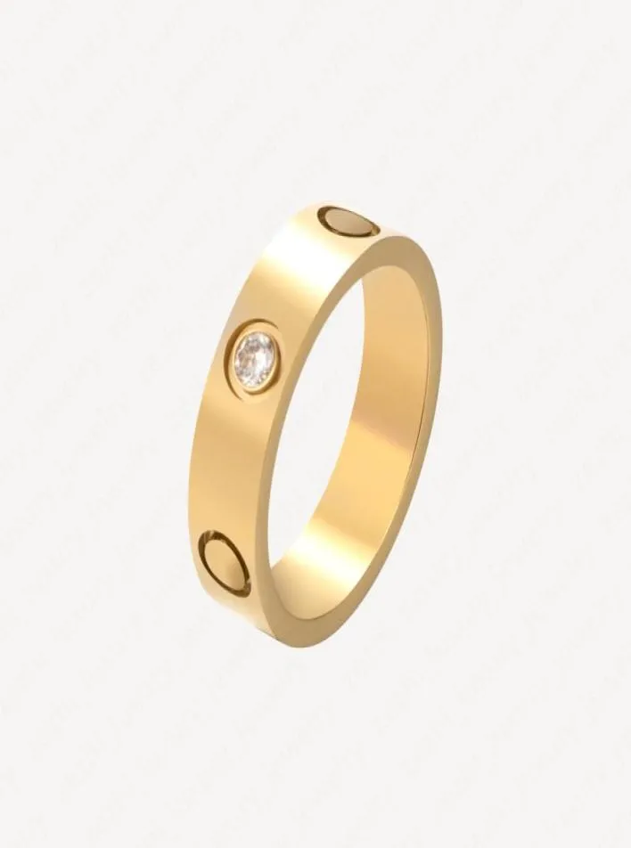 2020 Nuovo classico in acciaio inossidabile Gold Love Gold Couple Ring per le donne Mashion Eternal Zircon Jewelry for Women W9308387