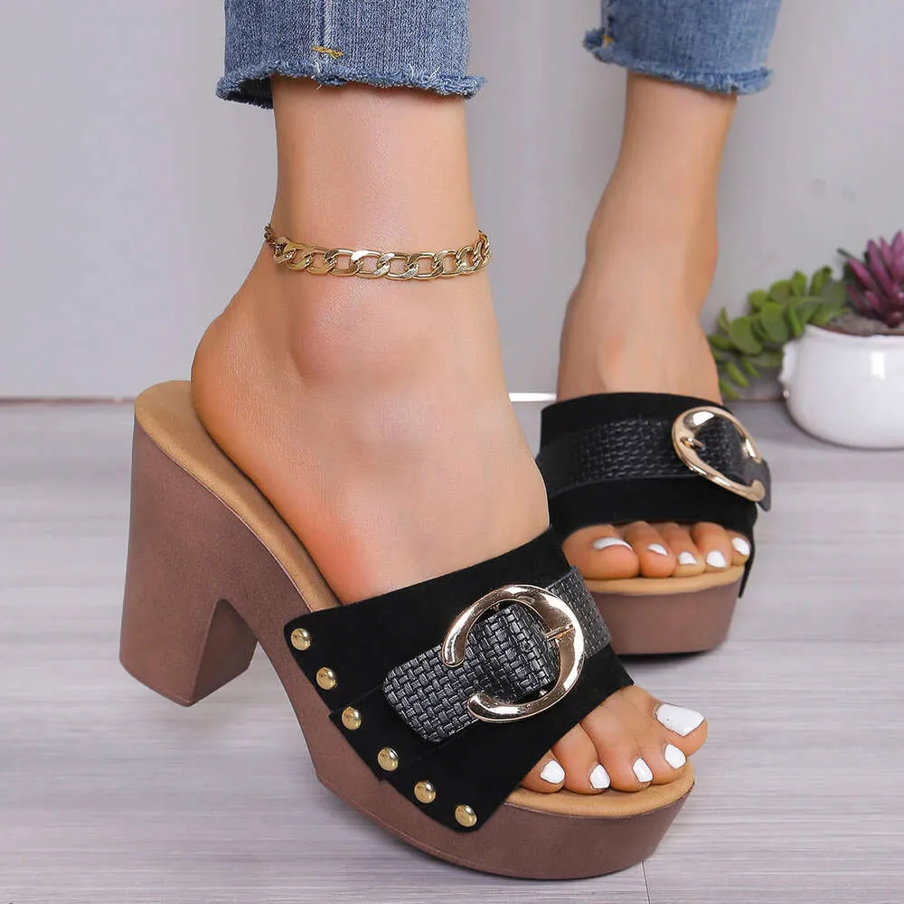 High Heels Summer Platform Sandals glisse femmes Designers Outdoor Walking Ladies Chaussures