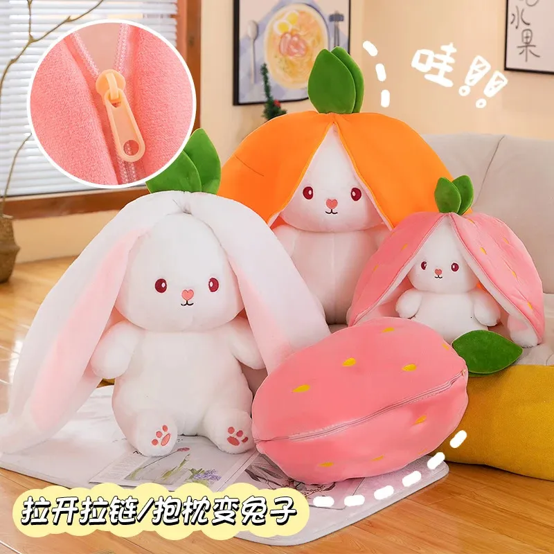 35-75 cm transformierte Erdbeer-Kaninchen-Puppe Plüsch Spielzeug Little weiße Kaninchenpuppe Karotten Kaninchen Schlaftkissen Puppe Geschenk 240507