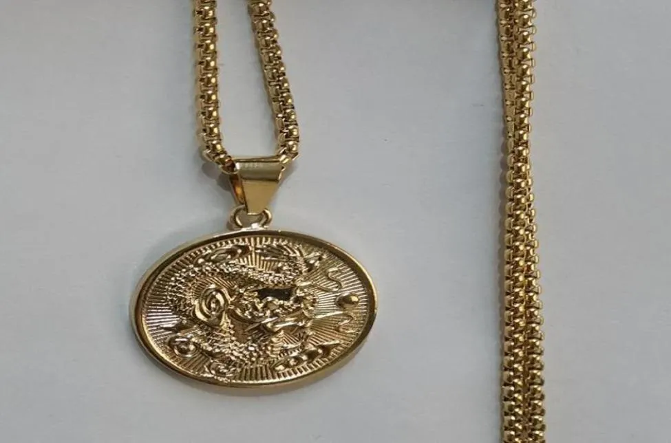 Colliers pendants Colliers de dragon de bon augure pour femmes Bijoux Zodiac Gold Couleur Round Chinesequotfuquot Blessing Colar D9045215