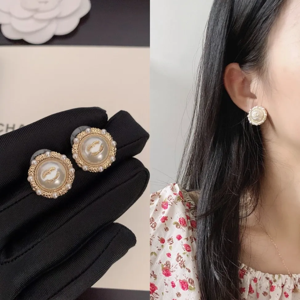 19 style 18K Gold Designer Letters Stud pearl Earring Crystal Geometric Luxury Brand Women Rhinestone Pearl Wedding Party 199g