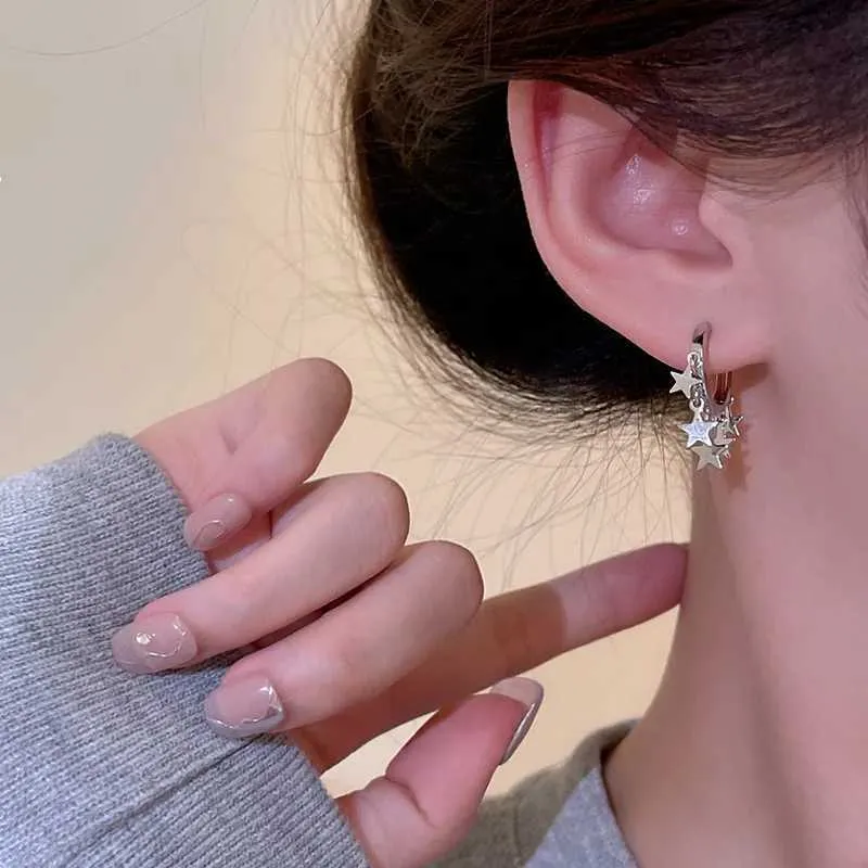 Stud Koreaner kleiner Star Hoop Ohrringe süße silberne Farbe Quasten Geometrische Ohrring Mode Punkschmuck Geschenke