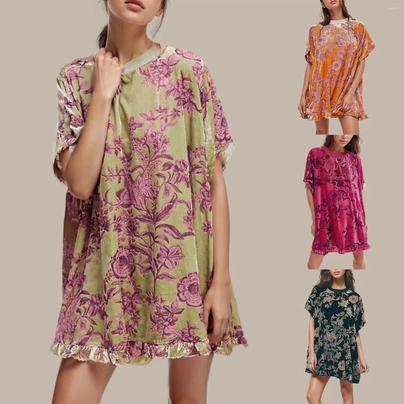 Lässige Kleider Vintage floral bedrucktes Samtkleid Rüschen Saum Rundes Hals kurzärmelig Sommer fließend für Frauen elegant