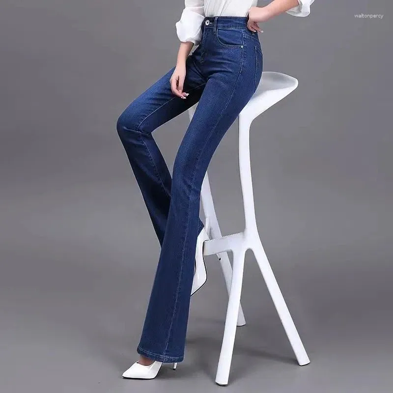 Oversized bell bottom jeans best sale