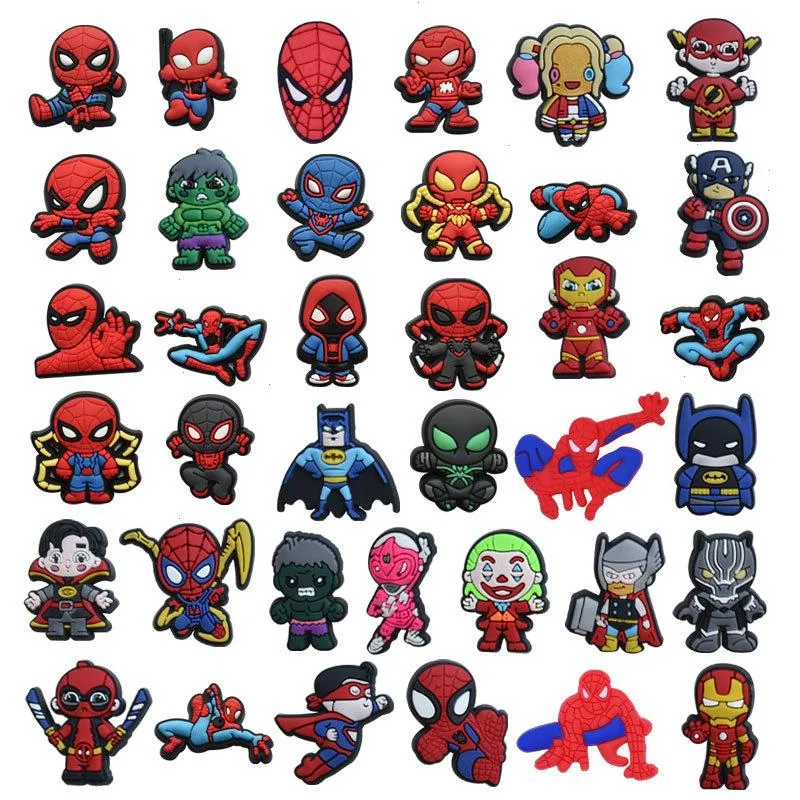 Accantina anime CHARMS IMMORMI DELL'INFANDO GIOVANI SUPER Hero Boy Toys Funny Gift Charms Charms Accessori per scarpe DECORAZIONI PVC Fibbia morbida Cool roba