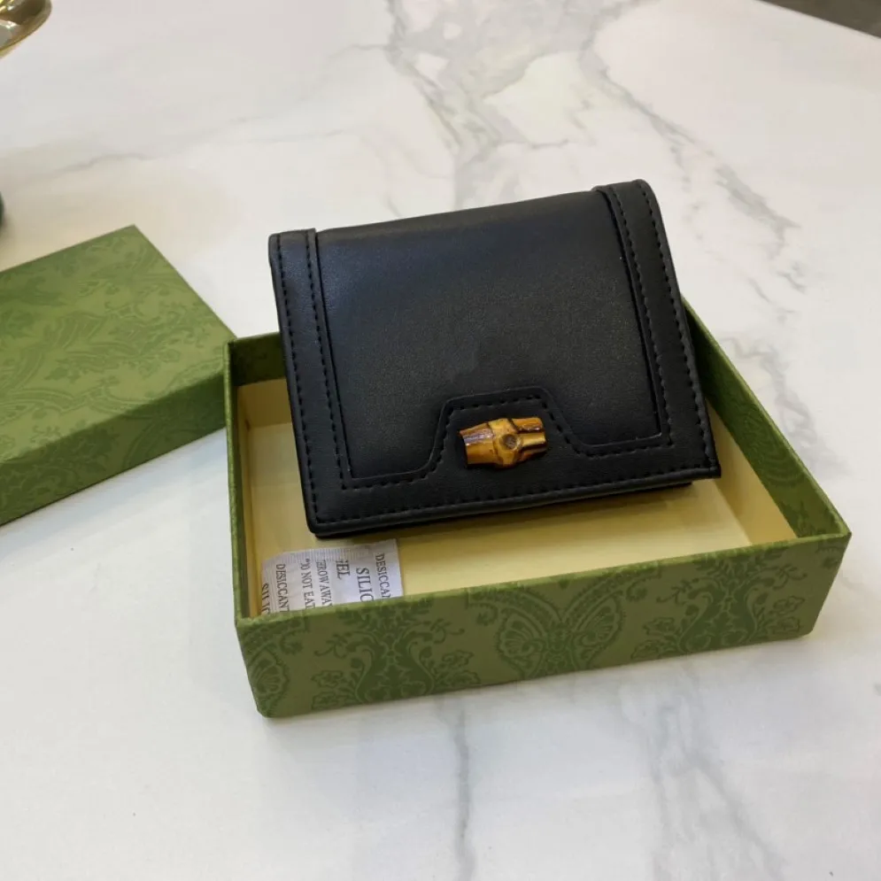 Nice Women Wallet Short Purse Card Holder Coin portemonnees Designer Wallets Top Quanlity Big Brand Made of Original Leather Bamboo Decoratio 255Q