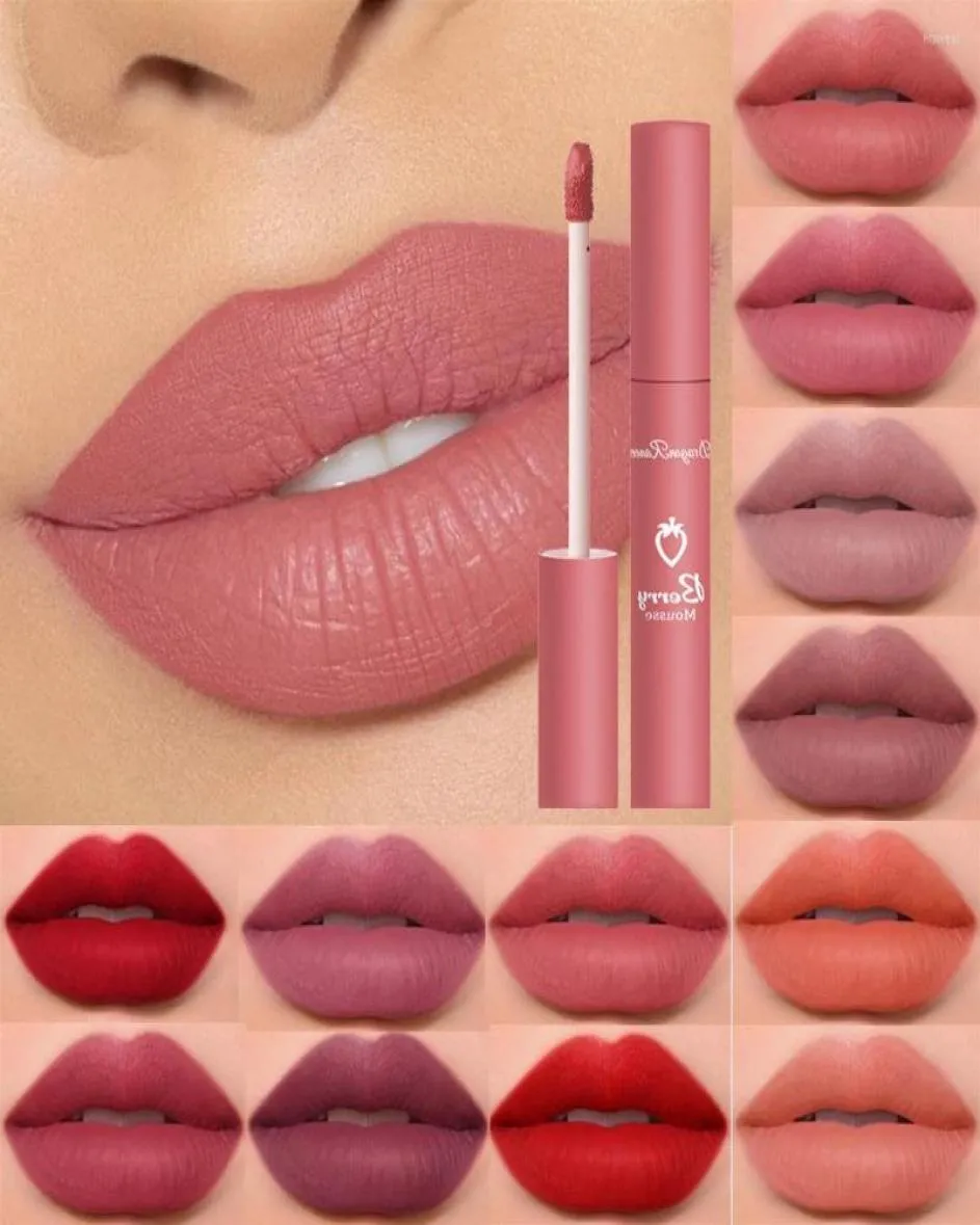 Lip Gloss Liquid Lipstick Matte Strawberry Cosmético Glato à prova d'água Copo anti -estick