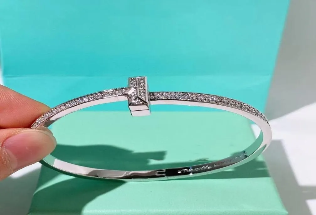 Luxurys Designers bracelet Tanys Women Charm bracelet top Metal jewelry Chain Simple fashion Exquisite gifts very nice original2007676