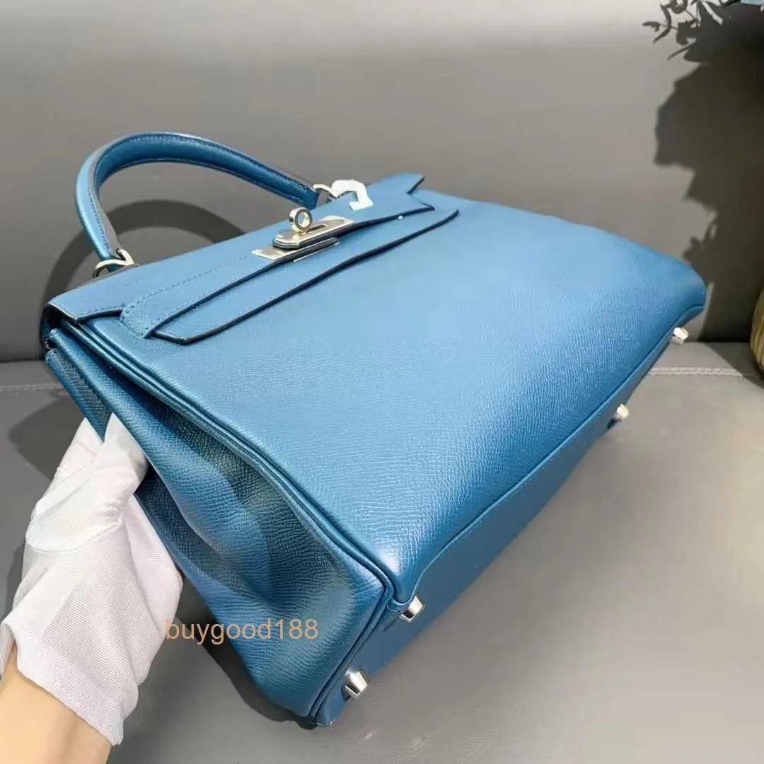 Top Ladies Designerin Kiaelliy Bag New 28 Duck Blue Leder Silber Schnalle T-Cut Handheld-Tasche