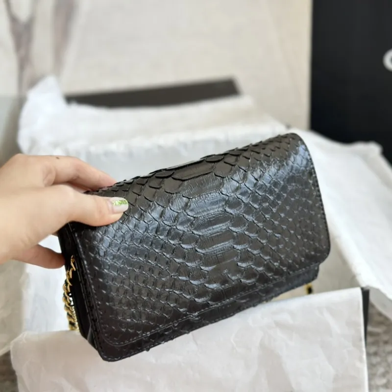 Miroir Quality Classic Wallet on Chain Sacs mini rabat matelassé Black Purse Femmes en cuir authentique Caviar Crocodile Skin à main