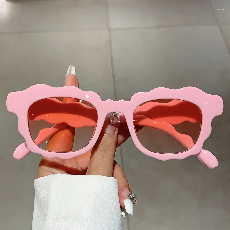 Occhiali da sole designer onda vintage fiore rosa donna per uomo occhiali da sole punk trendy sexy occhiali carini