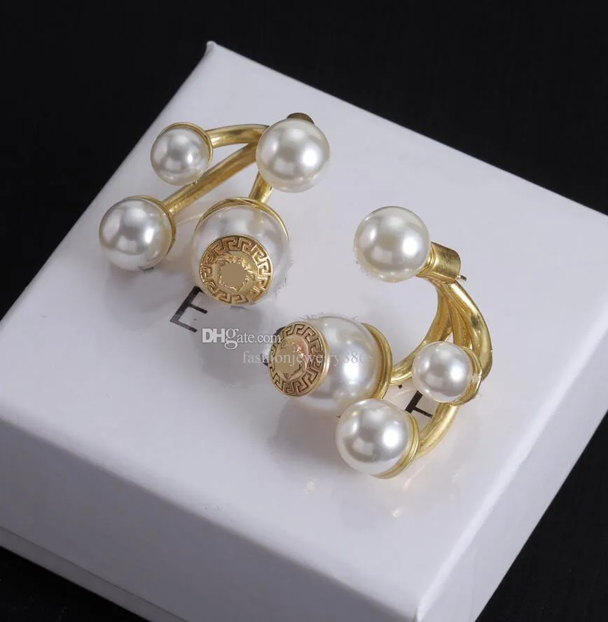 Chic Pearl Dropergone per le orecchie squisite Eresser Designer Orecchini a base di orecchini Women Bride Wedding Wedding 18K Gold Giorri di alta qualità