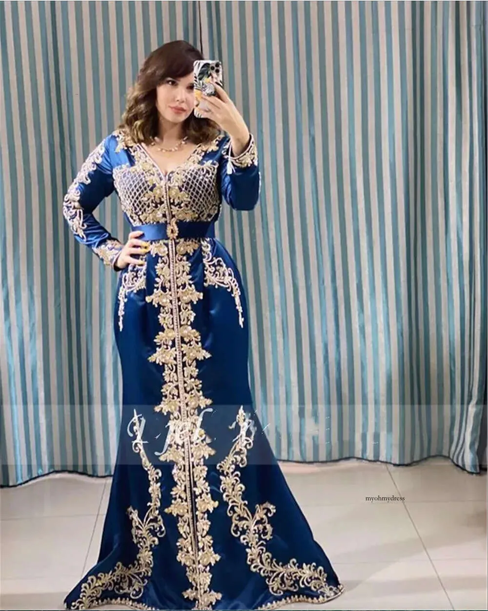 Vestido de noite de noite, elegante e marroquino vestidos de festa formal Apliques de renda azul argelina Dubai Islâmica Mrema Mermaid Mangas longas 0509