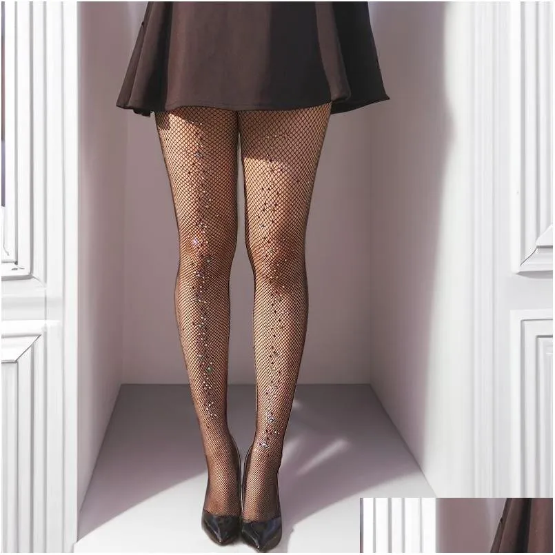 Shiny fishnets 2025