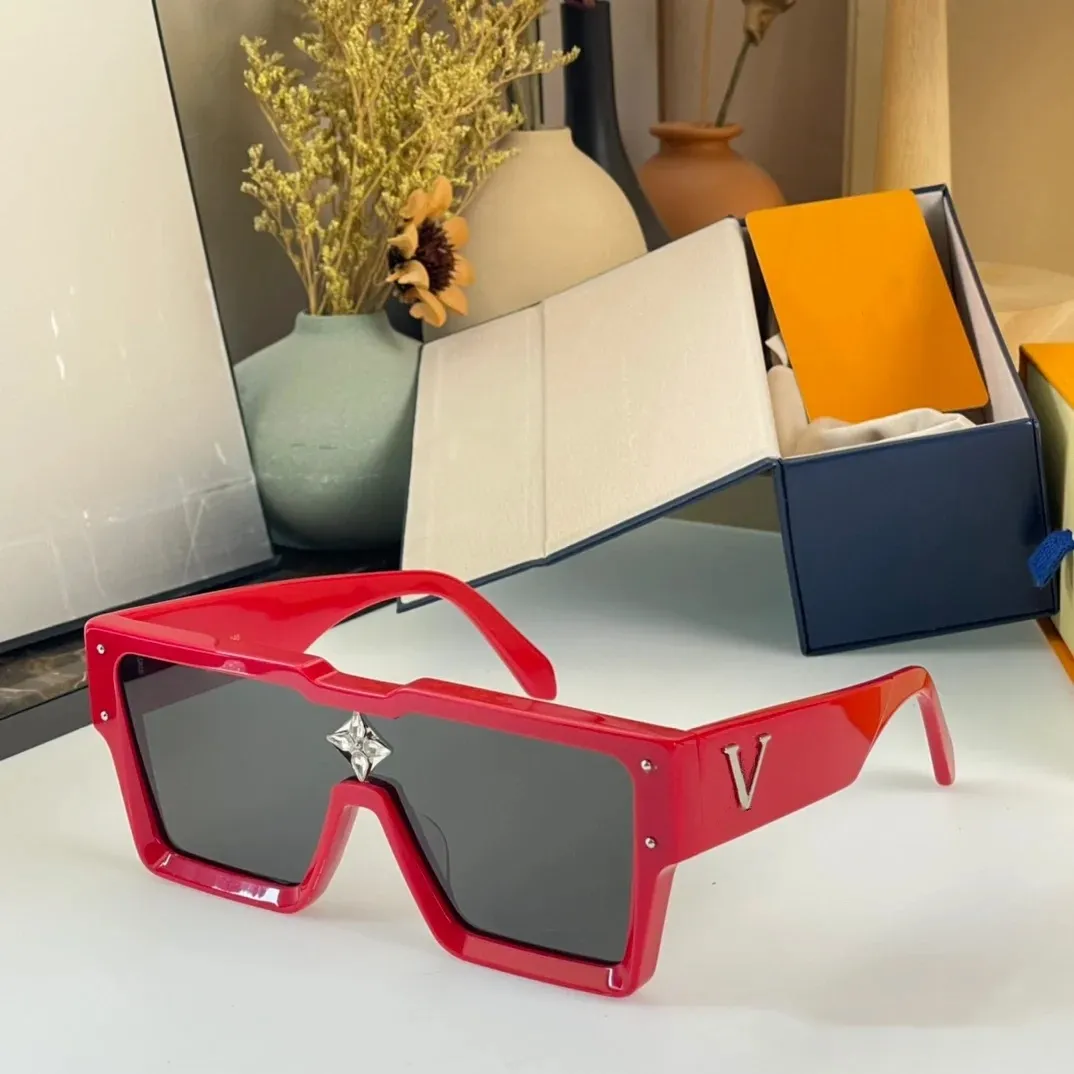Louis vuitton sunglasses red shop