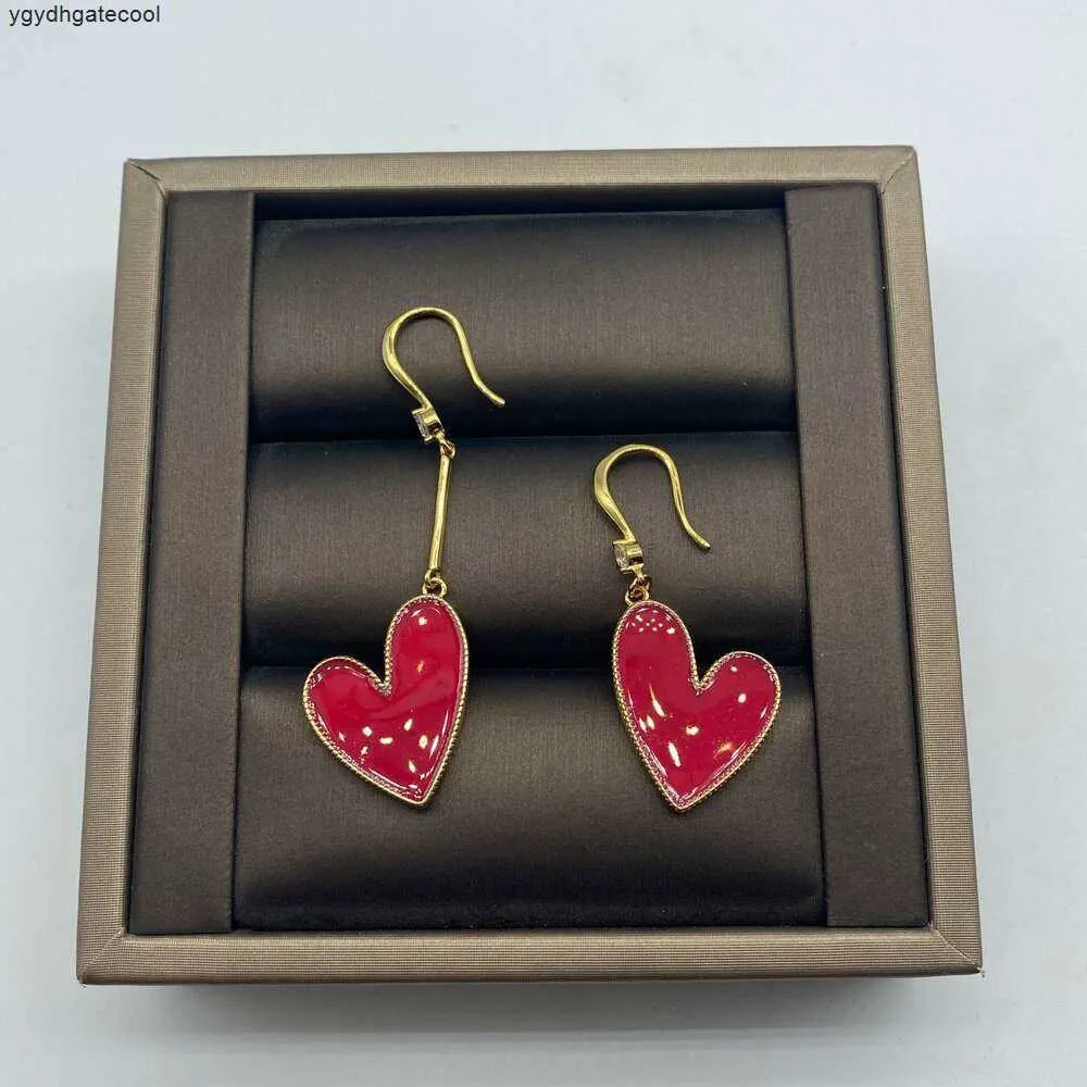 Bijoux B boucles d'oreilles aiment les boucles d'oreilles de la mode Gel rouge Gel Feme Femelle {catégorie}