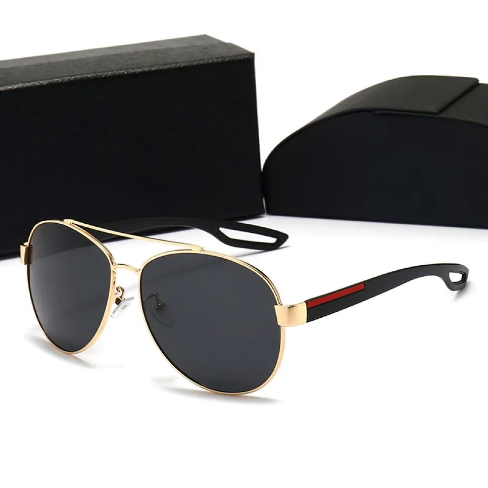 Créateurs de mode de mode Polarise Sunglasses Men Femmes Pilot Pilot Sunglass Luxury UV400 Pltures de soleil Eyewear Driver Metal Frame Polaroid Glass 297i