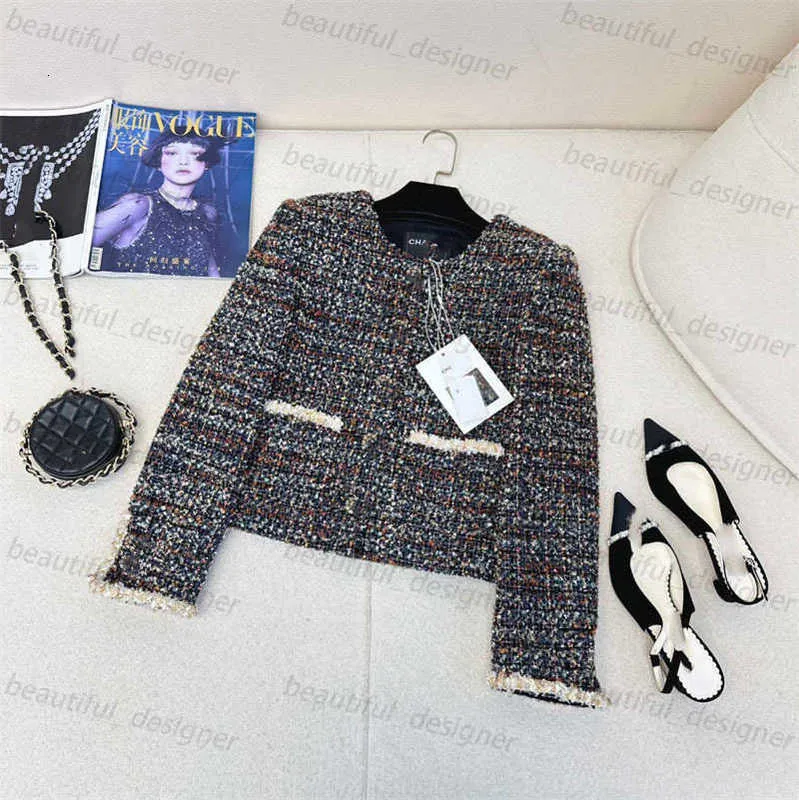 Modeontwerper damesjack 2024 vroege lente nieuwe modieuze coole en schattige contrast kleur ronde nek tweed geweven jas