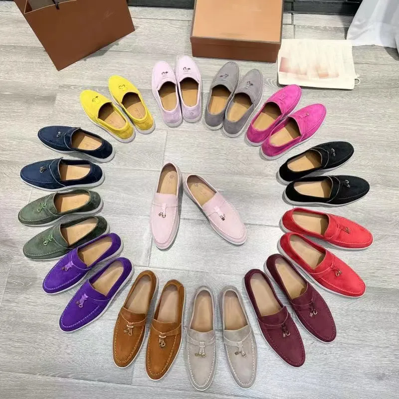 Kvinnors klänningsskor loafer loro sommar charms gå avslappnad ankel sko män mockasins sandal läder lyx designer platt mode casual platt häl mjuk sula kontorsskor