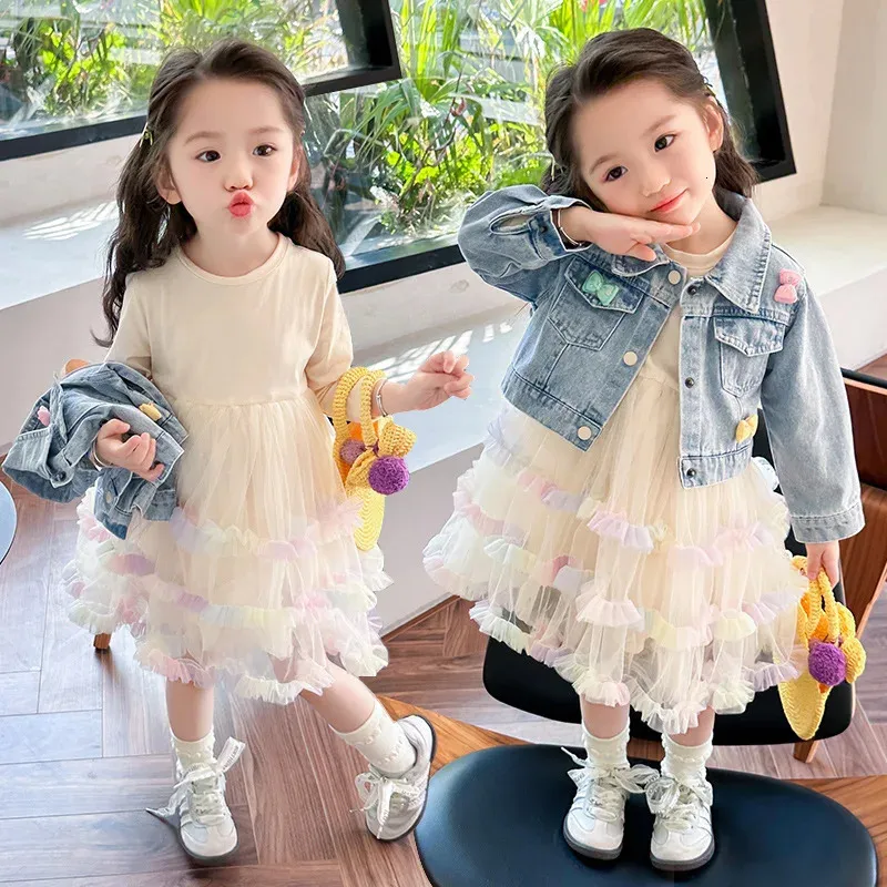 Meninas Terno com Salia de gaze de jeans de proa Criação da moda Childrens TwoPiece Seter Wear Conjuntos 240426