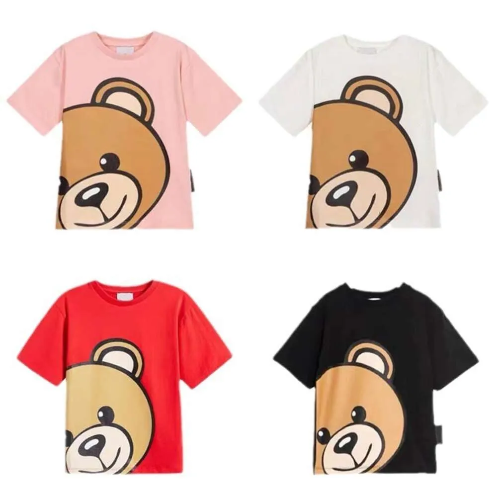 Designer abiti da design maglietta del marchio di moda per ragazzi e ragazze 2024 Summer New Kids abbigliamento carino orso cartone animato maglietta a maniche corte per maniche corta