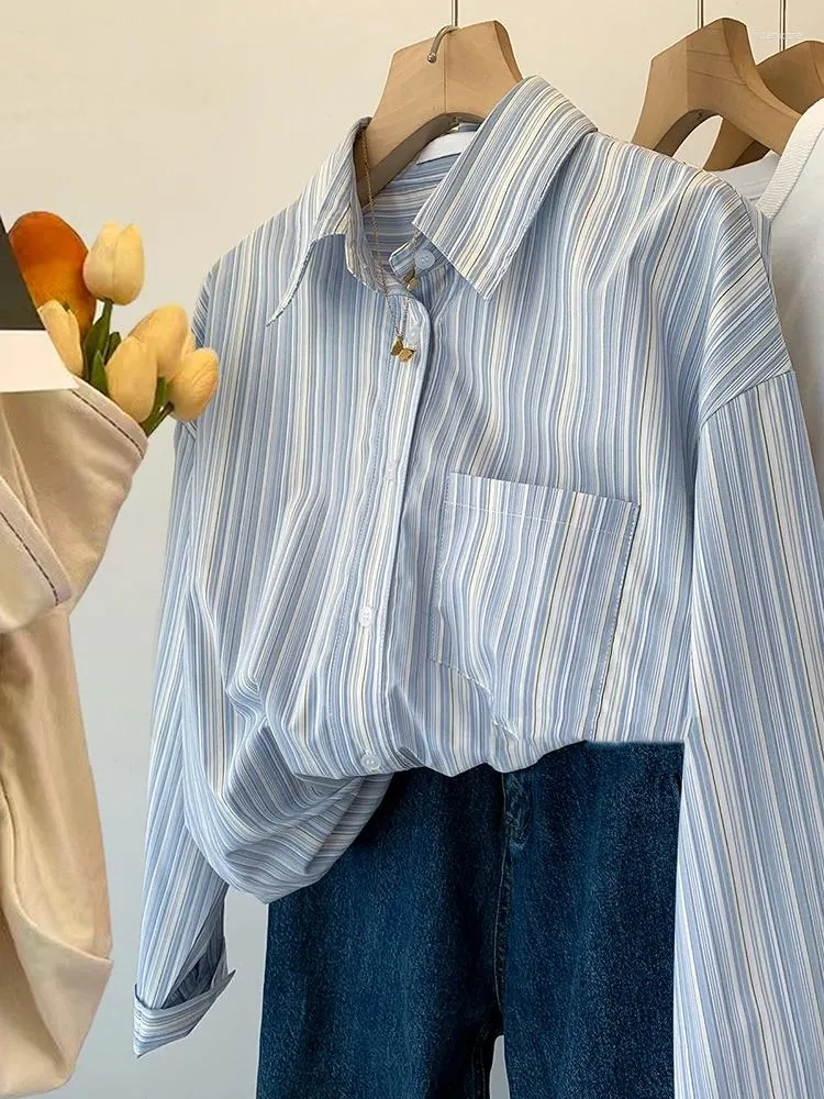 Blouses pour femmes Classic Striped Blouse Fashion Shirts Femmes Spring Automne Automne Col de borne à manches longues