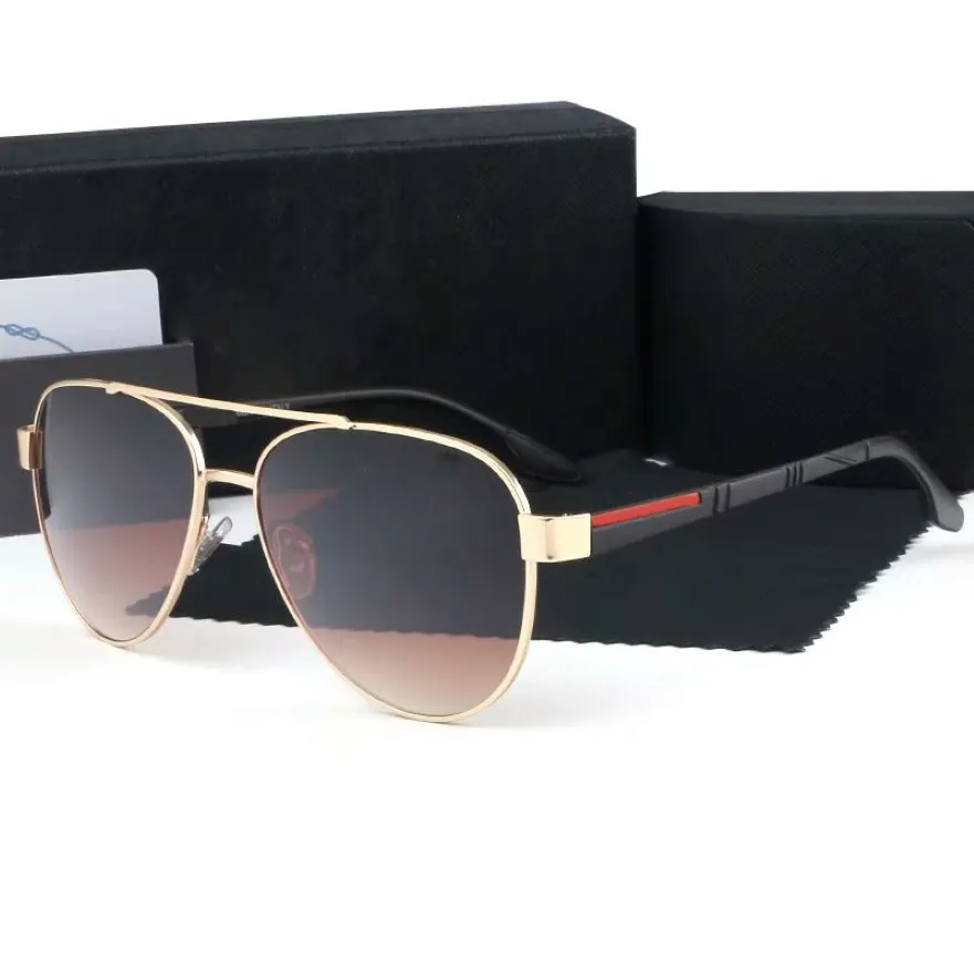 Luxe ovale zonnebrillen voor mannen Designer Zomertinten Gepolariseerde bril Zwarte Vintage Oversized Sun Glazen van vrouwen Male zonnebril W 212T